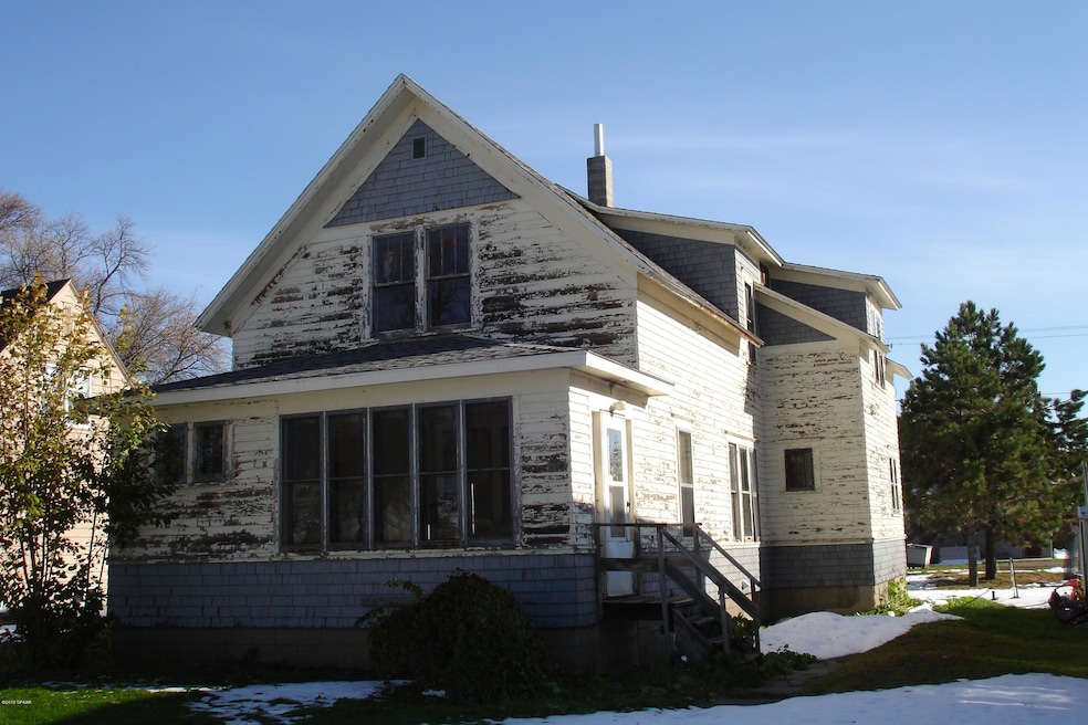 Main Photo