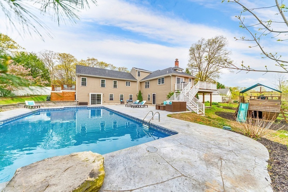 80 Farwell St, Natick, MA 01760 - photo 1