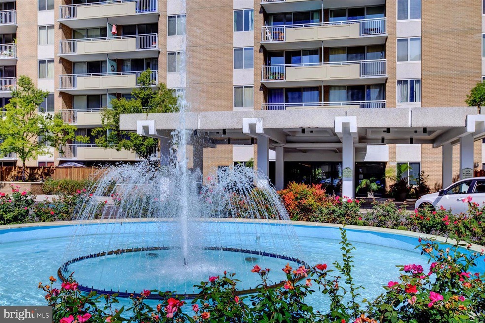 Van Ness North unit 213, Washington, DC 20008 - photo 1