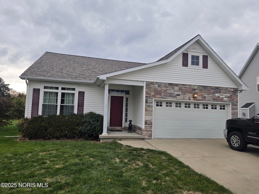 9920 Julianna Ln, Whitehouse, OH 43571 - photo 1