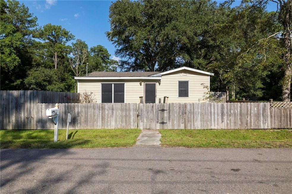 2794 8th St, Slidell, LA 70458 - photo 1