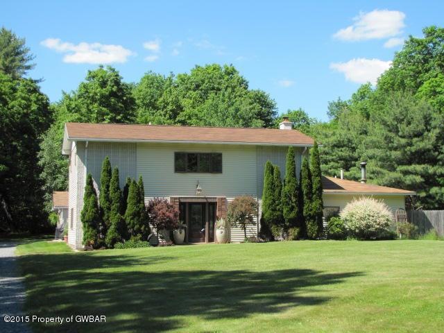43 Oak Dr, Mountain Top, PA 18707 - photo 1