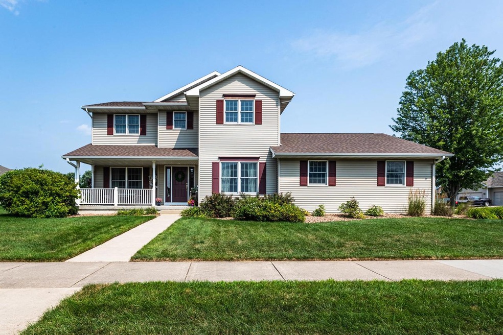 903 Cherry Lane South Ln S, Holmen, WI 54636 - photo 1