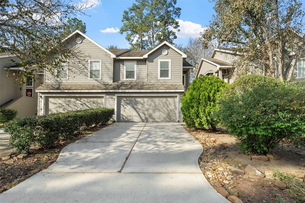 Welcome to 131 N. Villa Oaks Drive, a beautifully