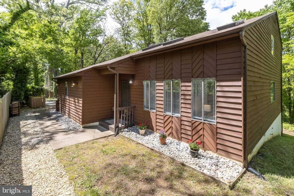 1389 Jones Station Rd, Arnold, MD 21012 - photo 1