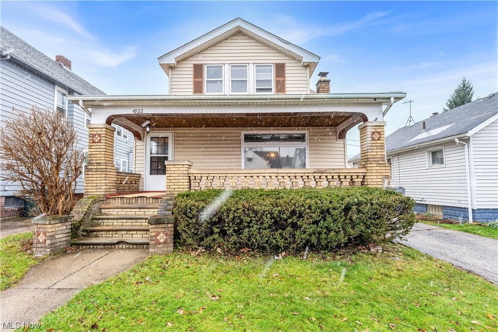 View of front facade featuring a porch