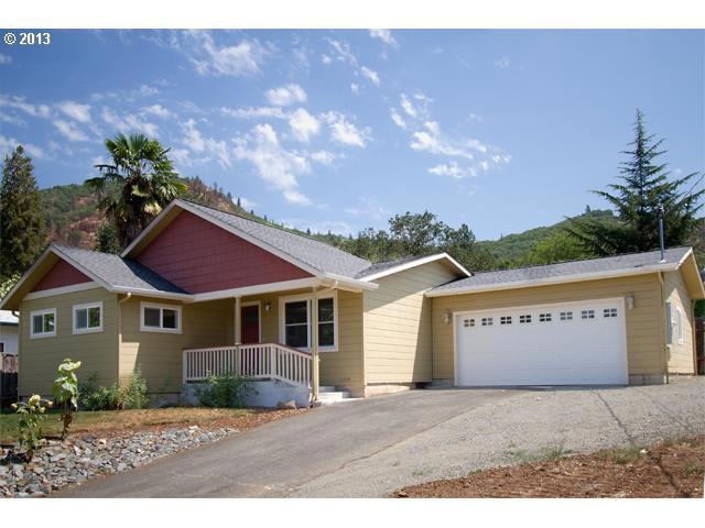 unlisted-address, Grants Pass, OR 97526 - photo 1