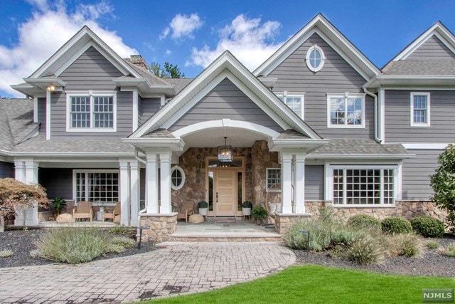 42 Heather Ln, Mahwah, NJ 07430 - photo 1