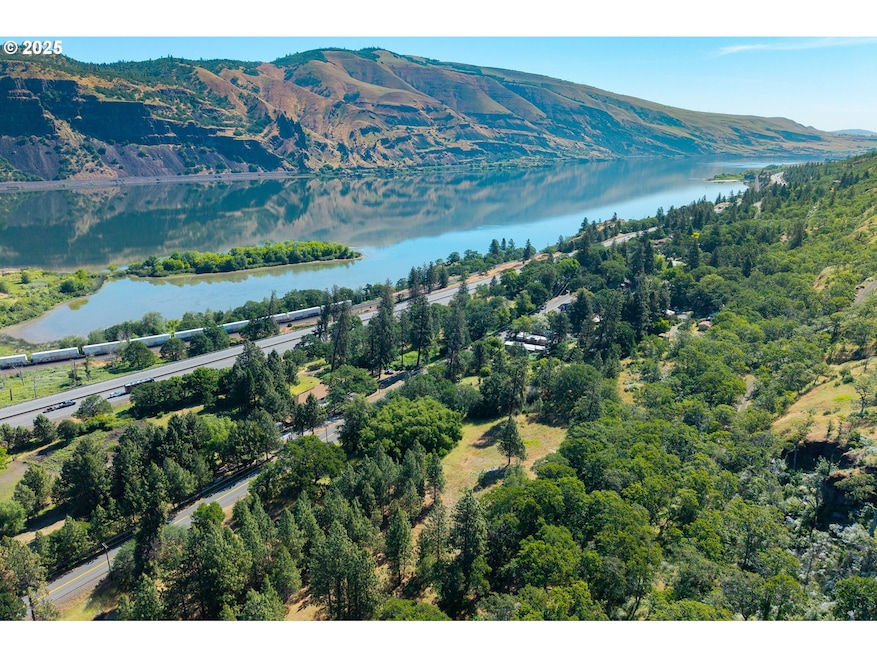 0 Hwy 30w unit 524154857, the Dalles, OR 97058 - photo 1