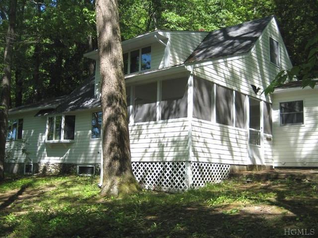 26 Dutch Ln, Rhinebeck, NY 12572 - photo 1