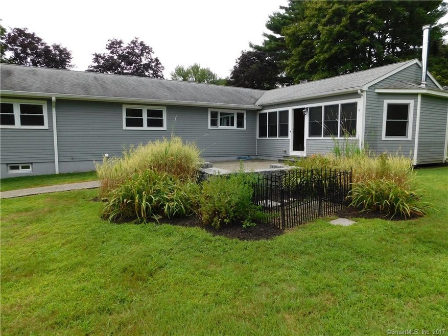 45 Oldfield Rd, Trumbull, CT 06611 - photo 1