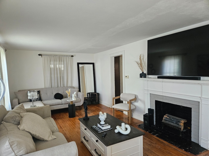 805 Savin Ave, West Haven, CT 06516 - photo 1