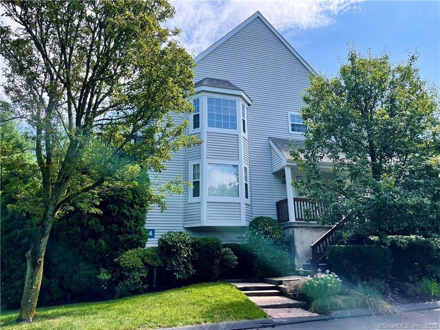 417 Foxboro Dr unit 417, Norwalk, CT 06851 - photo 1