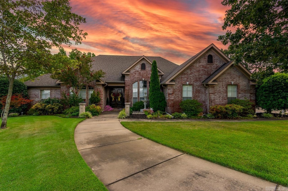 For Sale $627,500 • Co-Listing Agent