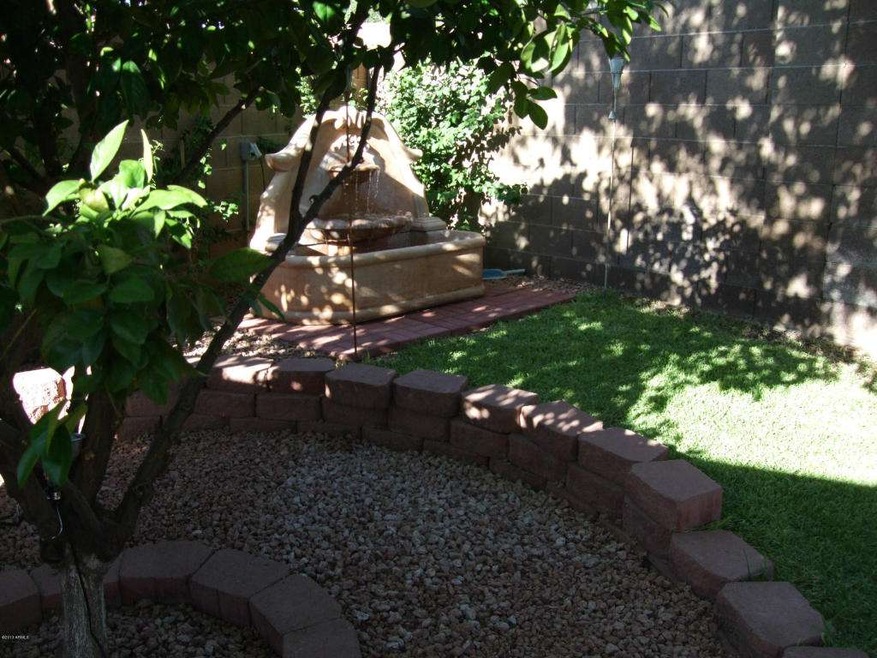 36 Looking at fountain and upper lawn fr