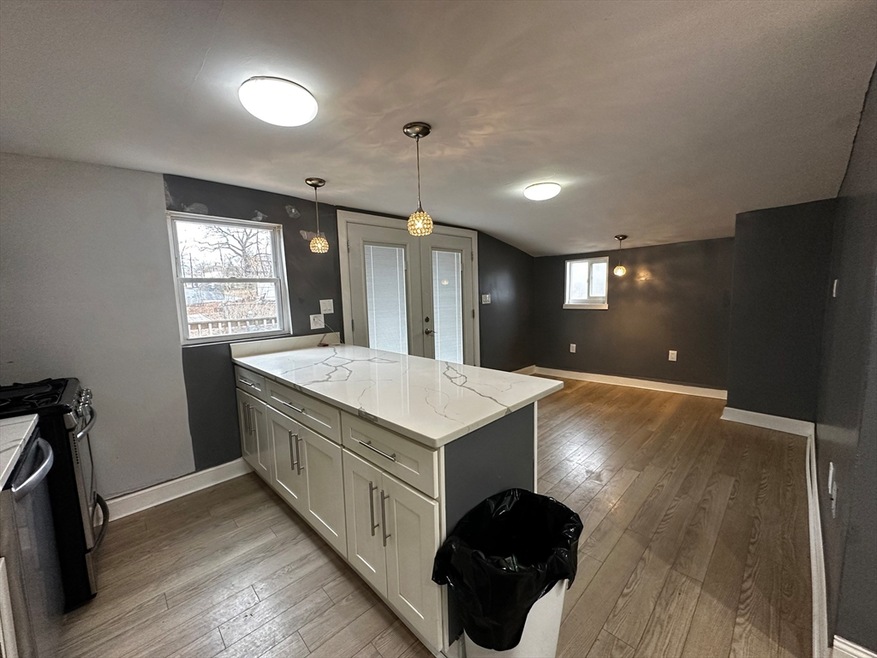 20 Lillian St N unit R, Randolph, MA 02368 - photo 1