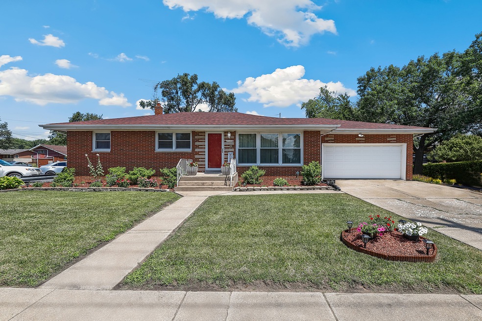 3124 W 21st Ave, Gary, IN 46404 - photo 1