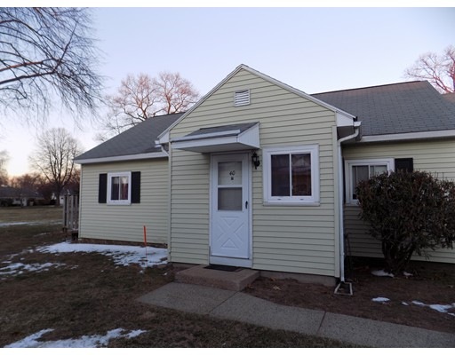 40 Meadowlark Ln unit 40, Chicopee, MA 01022 - photo 1
