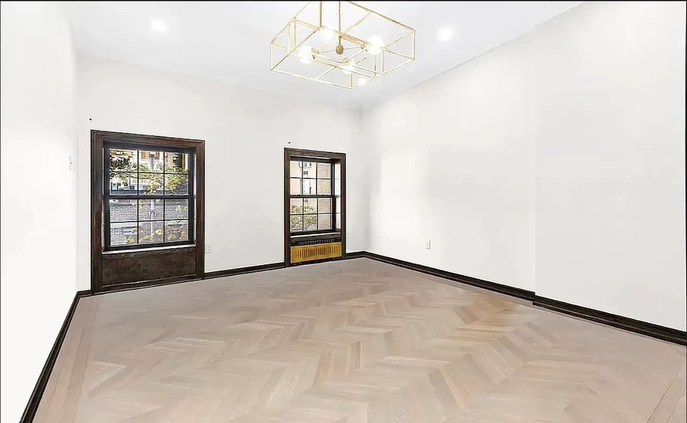 For Rent $4,498/month