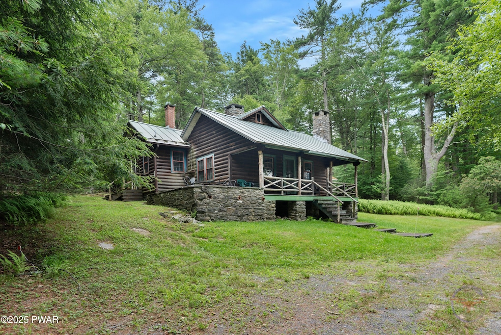 121 Nyce Rd, Dingmans Ferry, PA 18328 - photo 1