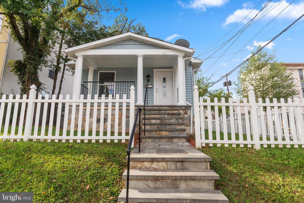 5001 Ayers Place SE, Washington, DC 20019 - photo 1