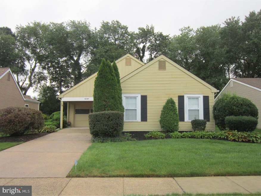 58 Sheffield Place, Southampton, NJ 08088 - photo 1