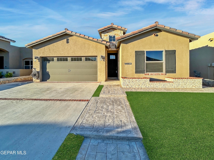 Front Elevation Main Photo