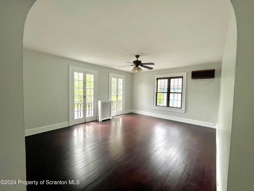 835 N Webster Ave unit 2, Scranton, PA 18510 - photo 1