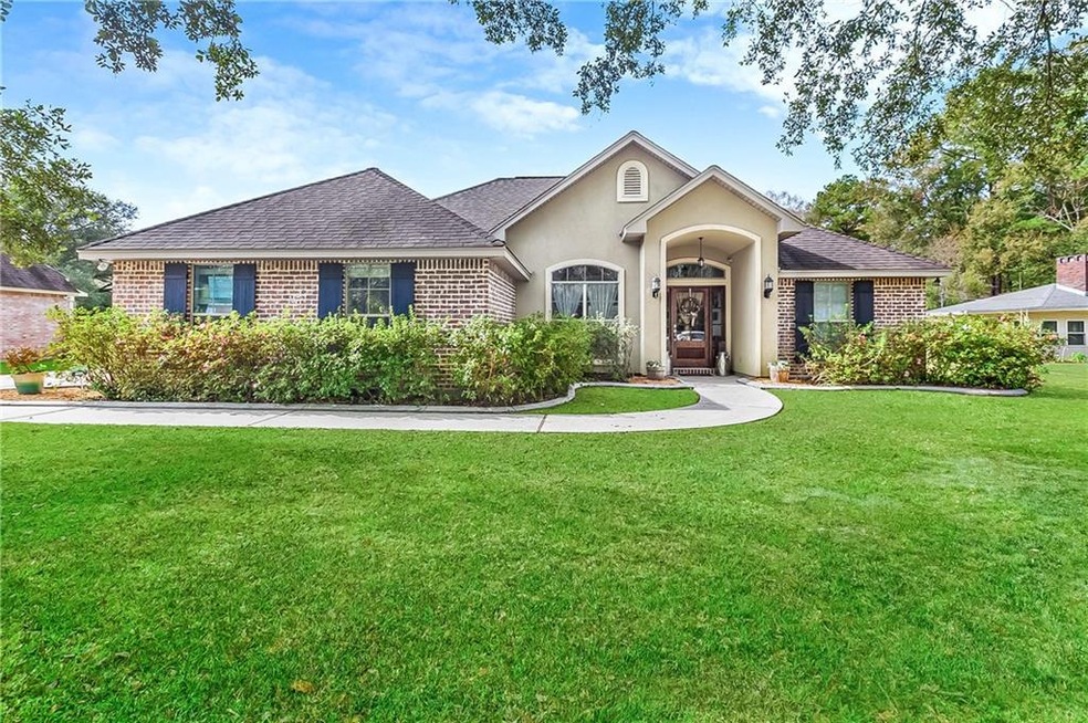 64321 Johnston Rd, Pearl River, LA 70452 - photo 1