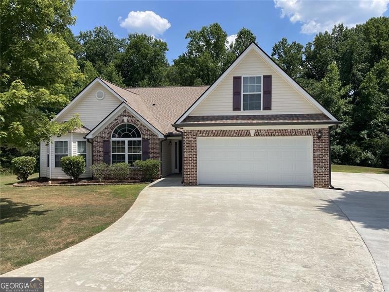 10 Prince Edward Way, Covington, GA 30016 - photo 1