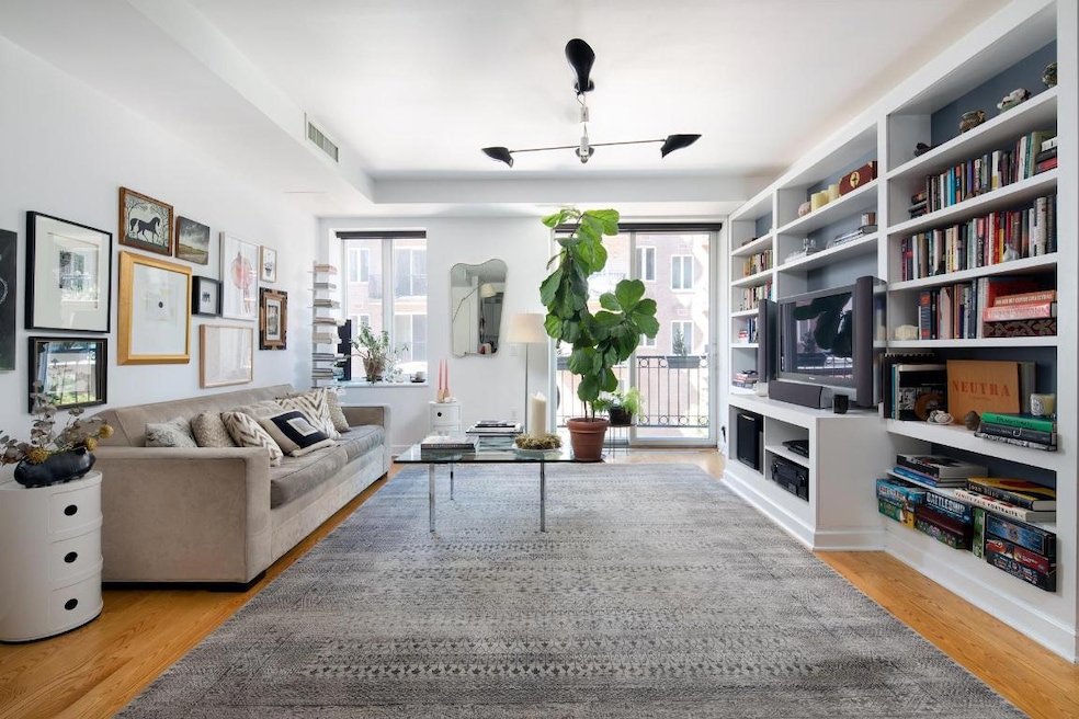 Sold $1,775,000 • Co-Listing Agent