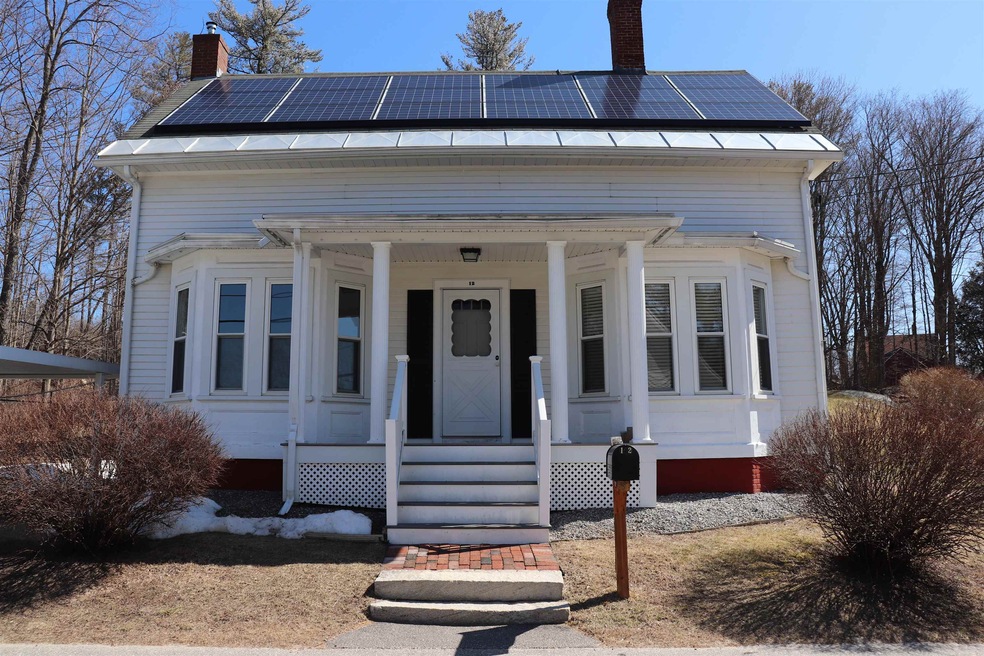 12 Summer St, Goffstown, NH 03045 - photo 1