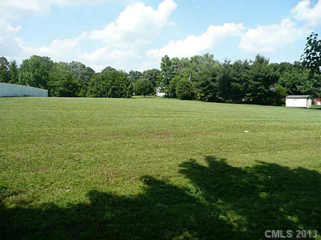 412 Gaston Ct unit 31, Statesville, NC 28625 - photo 1