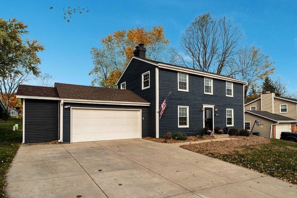 1800 Falls Rd, Grafton, WI 53024