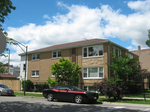 2750 N Linder Ave, Chicago, IL 60639 - photo 1