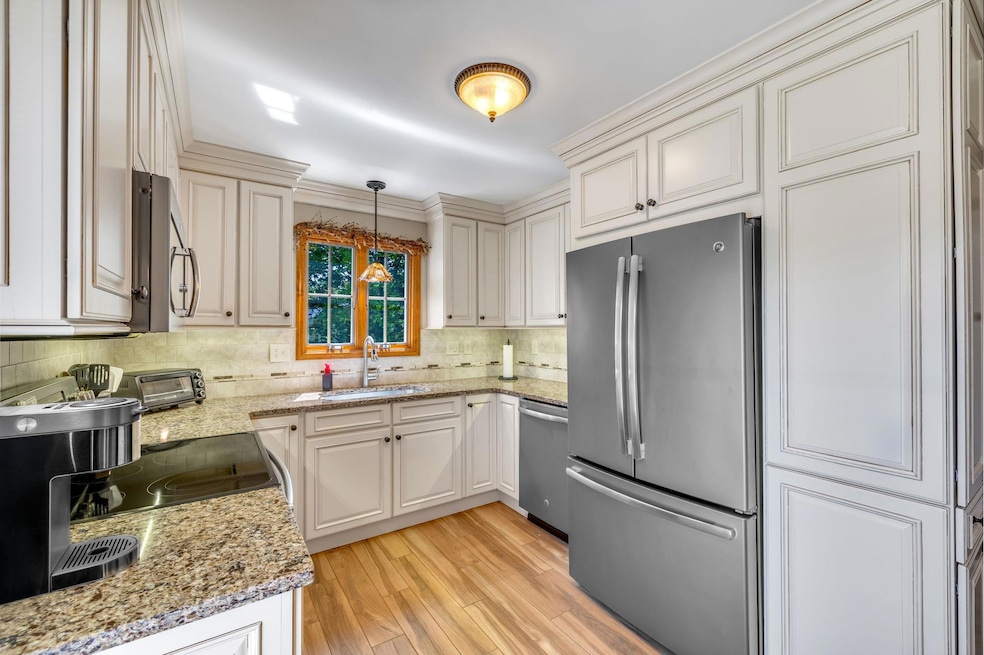 Sold $430,000 • Co-Listing Agent