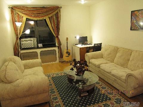 3815 149th St unit 2G, Flushing, NY 11354 - photo 1