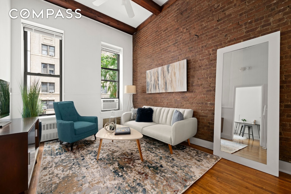 For Sale $525,000 • Co-Listing Agent