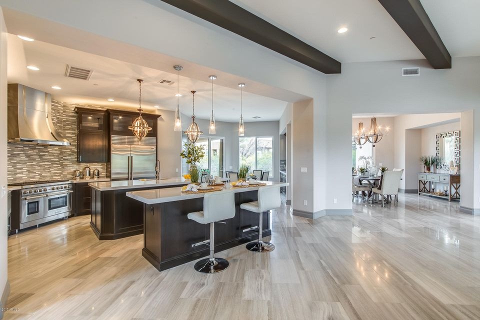Large Open Kitchen for Entertaining