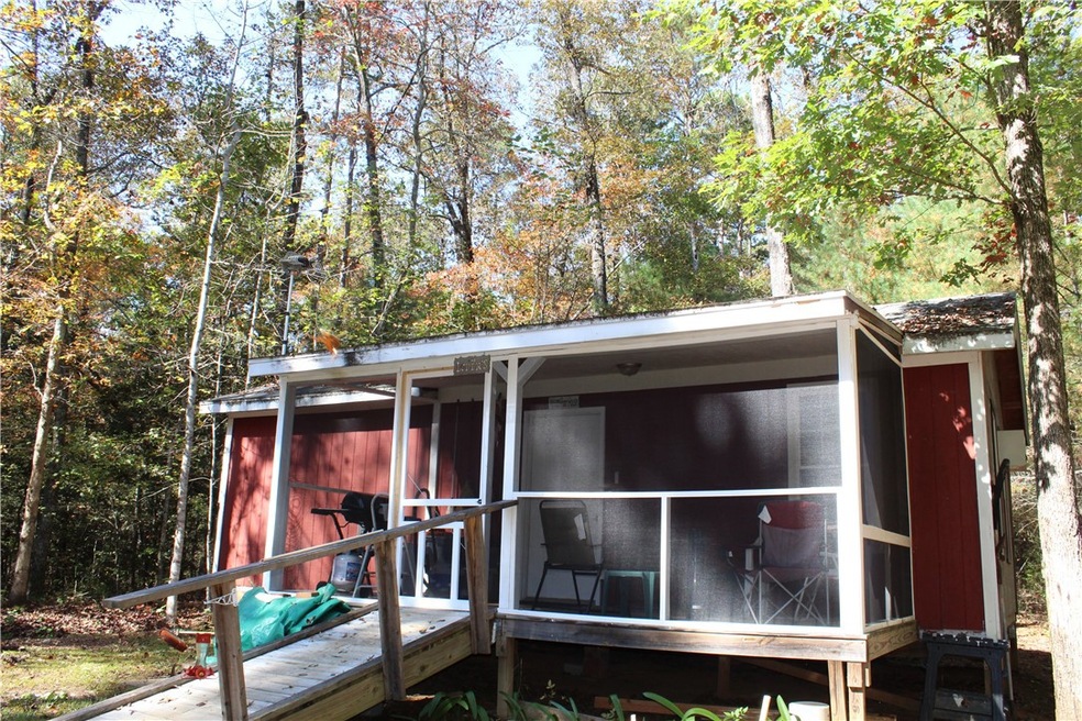 406 Dogwood Dr, Tamassee, SC 29686 - photo 1