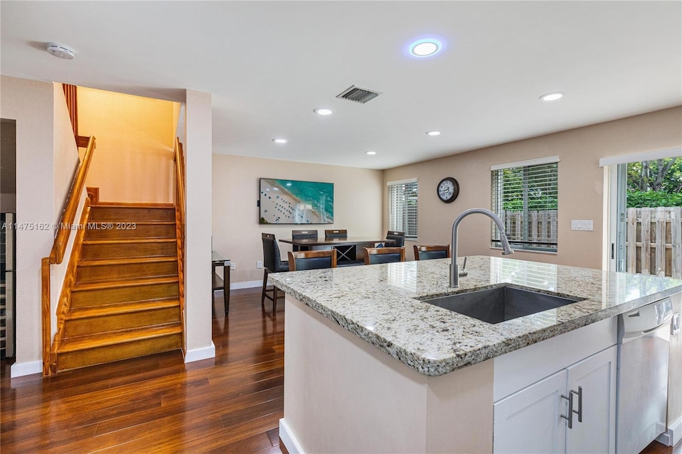 11540 NW 50th Terrace, Doral, FL 33178 - photo 1