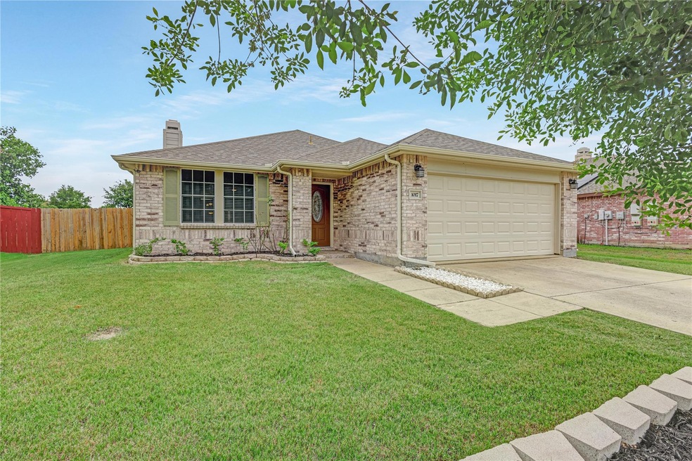 1017 Ann Dr, Wylie, TX 75098 - photo 1