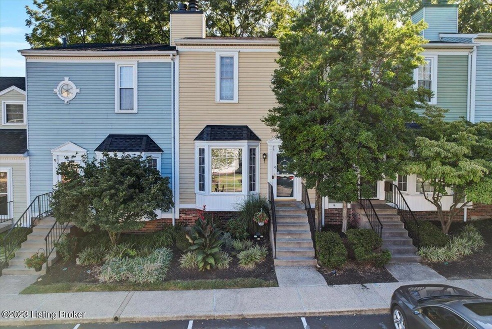 10721 Colonial Woods Ct