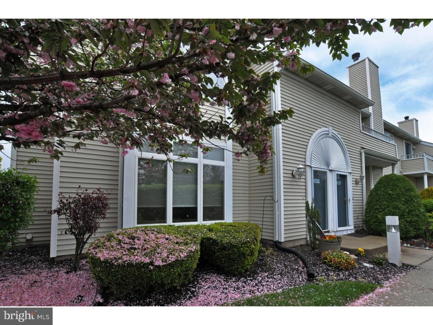 1805 Naomis Ct, North Wales, PA 19454 - photo 1