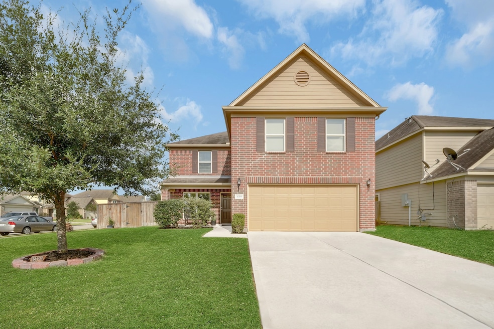 Beautiful front brick elevation.