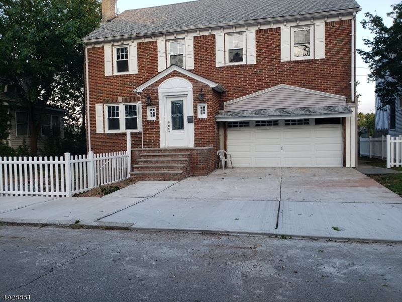 16 Bayview Ave, Newark, NJ 07112 - photo 1