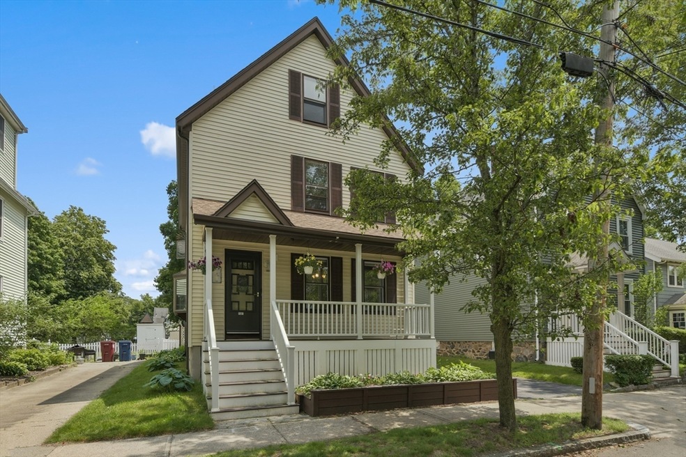 Sold $860,000 • Co-Listing Agent