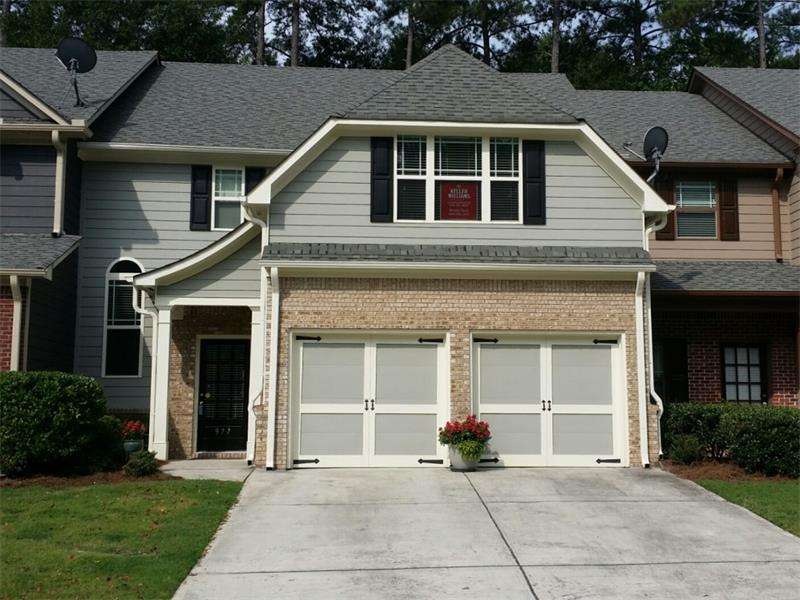 Welcome Home to Brownstone Square