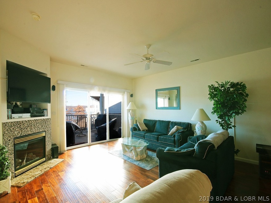 Living room. Hardwood floors on all high traffic a
