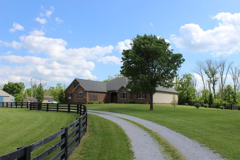 1306 Bellows Mill Rd, Harrodsburg, KY 40330 - photo 1